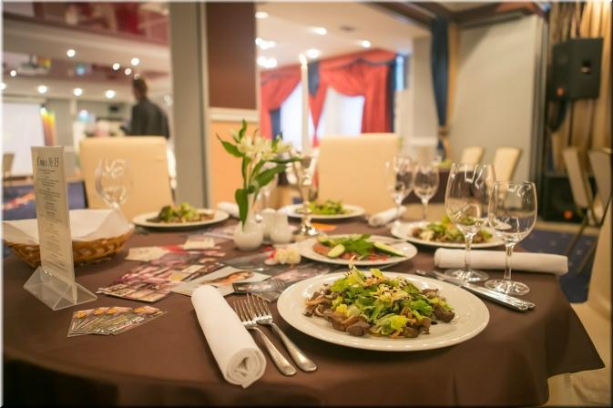 September 11 gastronomic night