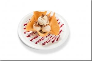 Мороженое из зеленого чая с сырным кремом фото Мороженое из зеленого чая с сырным кремом картинка