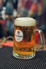 Как в такую жару без бокала холодного пива?  фото Как в такую жару без бокала холодного пива?  картинка