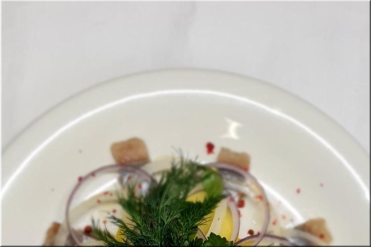 Сельдь с отварным картофелем фото Сельдь с отварным картофелем картинка